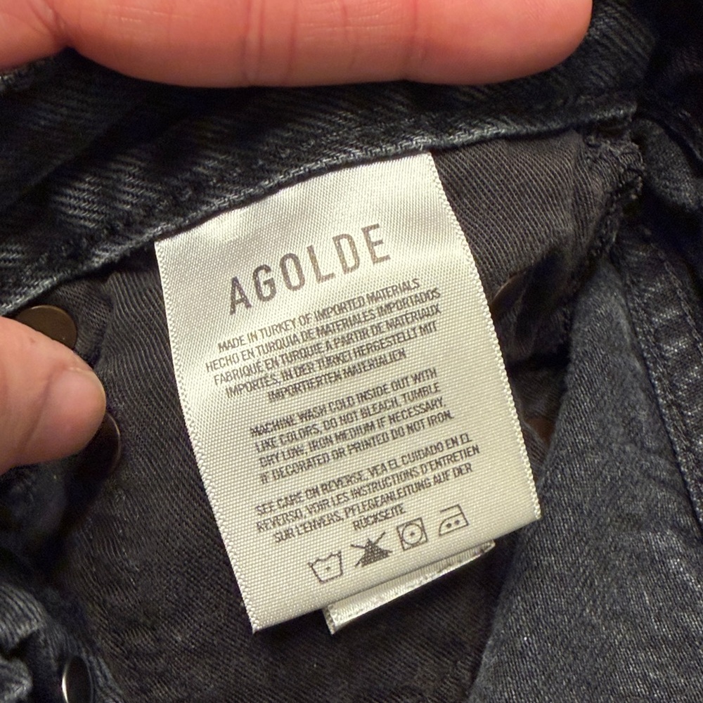 Agolde Frayed Hem Black Jean Shorts - Picture 5 of 6